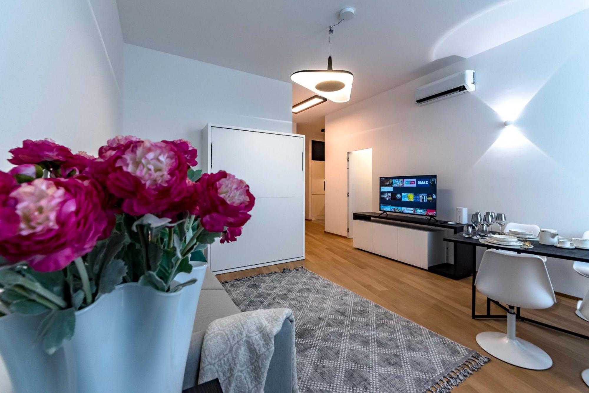Dream Suites Milano San Babila Esterno foto